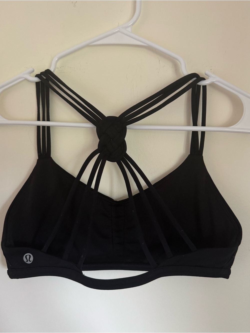 Lululemon Love Knot Sports Bra, Size 6 - Picture 2 of 4